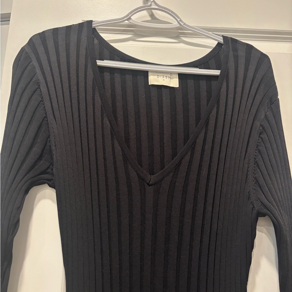 Dissh Ribbed Knit Maxi Dress | Black | Long Sleeve | V-Neck - Picture 6 of 11